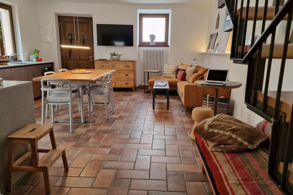 Giovanna's Home, Historic Town House With Garden
